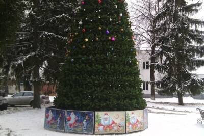 В поселке Верхнеднепровский Смоленской области частично ждут Новый год