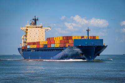 Пираты захватили контейнеровоз в Гвинейском заливе