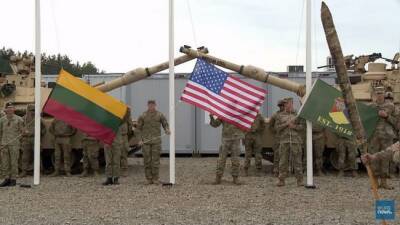 Глава Пентагона пообещал Литве помощь в борьбе с Россией, Белоруссией и Китаем