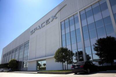 SpaceX запустит программы по переработке углекислого газа в топливо