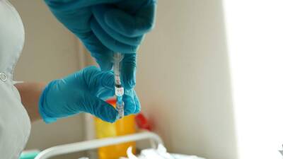 Вирусолог Горелов назвал сроки вакцинации маленьких детей от COVID-19