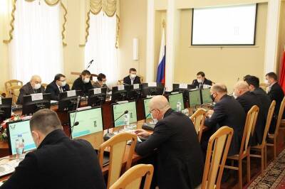 В Смоленске приняли бюджет города в первом чтении