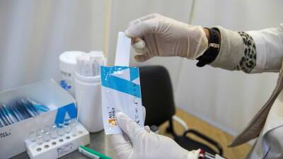 Попова заявила о создании тест-системы для выявления омикрон-штамма коронавируса