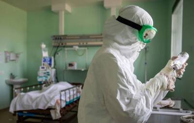 В России продолжается снижение заразившихся ковидом: за сутки 28 343 случаев