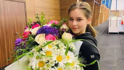 Юлия Липницкая - Ангел! Липницкая поделилась фотографией подросшей дочери за играми - skuke.net