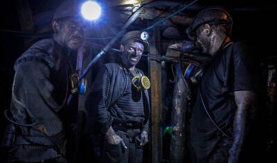Генпрокуратура предлагает запретить шахтерам работать на большой глубине