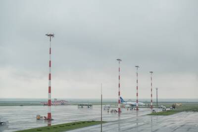 В аэропорту Волгограда экстренно сел самолет из-за недомогания пассажира