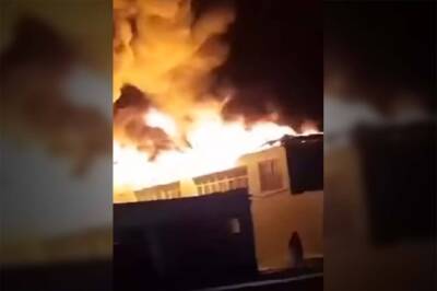 В городе Фараб в Лебапе сгорело здание школы