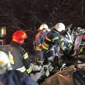 В ДТП с поездом на Прикарпатье погибли два человека. Фото
