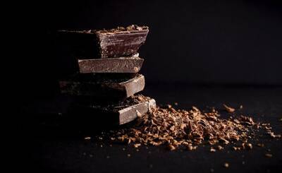 Al-Ain (ОАЭ): десять граммов темного шоколада три раза в день сделают вас счастливее