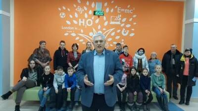 Жители села Кетово записали видеообращении с просьбой помочь им открыть новую школу