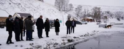 Глава Башкирии Радий Хабиров посетил форелевое хозяйство местного фермера