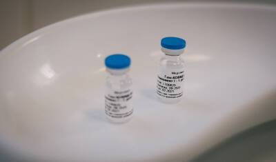 «Спутник М»: мнения тюменцев о вакцинации подростков
