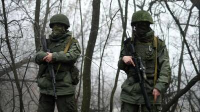 Российские оккупационные войска на Донбассе проверили на готовность к наступлению