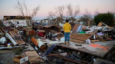 Байден посетит штат Кентукки, пострадавший от торнадо