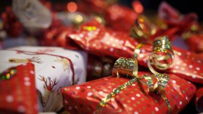 В Гильдии маркетологов посоветовали покупать подарки на Новый год заранее