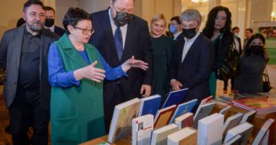 В Раде к 30-летию Независимости Украины открыли выставку книг (ФОТО)