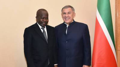 Минниханов встретился с президентом национального олимпийского комитета Сенегала