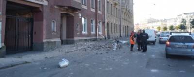 Комитет имущественных отношений Санкт-Петербурга вызвали в суд из-за обрушения здания на канале Грибоедова