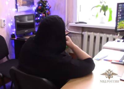 Похитившая 23 млн рублей кассир из Ачинска отдала деньги шантажистам