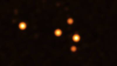 Максим Планк - Астрономы измерили массу черной дыры в центре Млечного Пути - mir24.tv - Германия