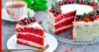 Новогодняя кухня: рецепт торта "Красный бархат" со сливочным кремом