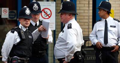 Импровизация полиции Лондона: Ведомство ищет преступников с помощью рождественского календаря
