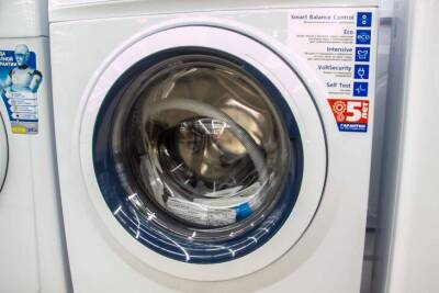 Ошибка молодых хозяек при использовании стиральной машины: в ванной появляется запах сырости - skuke.net