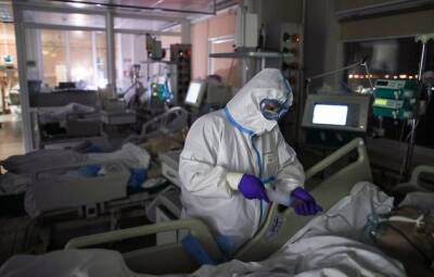 В России за сутки выявили 28 363 заразившихся коронавирусом