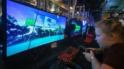 Финал киберспортивного турнира «Битва за науку» стартовал в Москве
