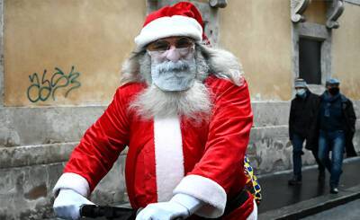 Итальянский священник сообщает детям жестокую новость: никакого Санта-Клауса нет (The New York Times, США)