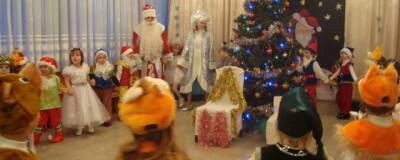 Новогодние утренники в детсадах Калужской области разрешили посетить родителям