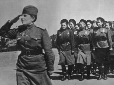 Фронтовой декрет: как поддерживали беременных женщин-офицеров в Великую Отечественную войну - Русская семерка