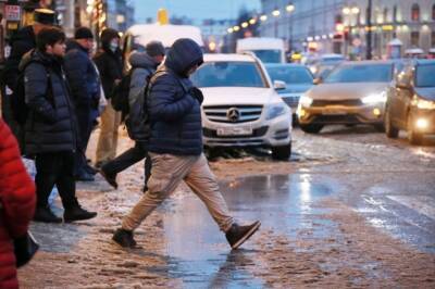 «Найдена лопата Беглова»: петербуржцев поджидает новая опасность на улицах города