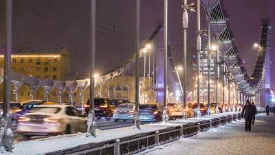 Москвичей предупредили о пробках в девять баллов вечером 15 декабря