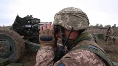 Украина опять проводит военные учения на границе с Крымом
