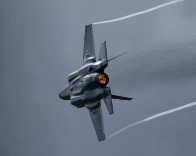 Sohu: ВКС РФ над Балтикой "воздушным вальсом" вынудили бежать истребитель пятого поколения F-35