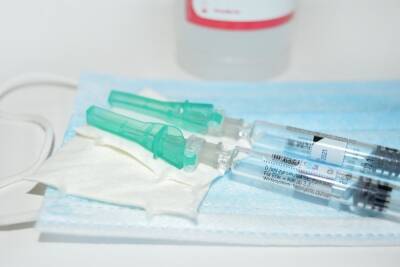 В ДНР вакцинировали от коронавируса 300 тысяч человек
