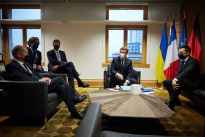 Зеленский встретился с Макроном и новым канцлером Германии: какие вопросы обсудили
