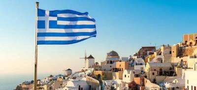 Власти Греции сократили срок действия сертификата для переболевших COVID-19 до 90 дней