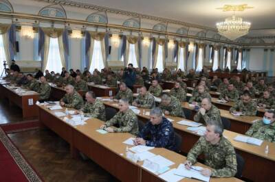 Украинцы реагируют на решение Минобороны переименовать военкоматы «по стандартам НАТО»