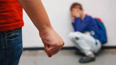 В Новосибирске отчима осудят за истязание 9-летнего мальчика