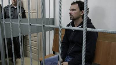 Суд отклонил апелляцию на отказ в УДО осуждённого за убийство жены фотографа Лошагина
