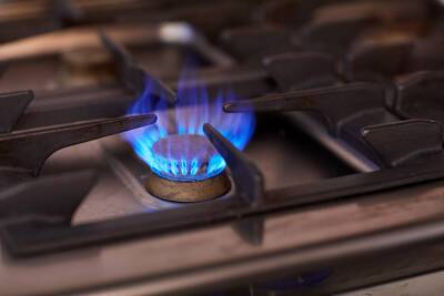 Guardian обвинил "Газпром" в стремлении извлечь выгоду из высоких цен на газ