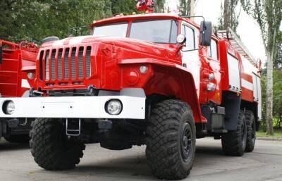 В Тверской области замначальника ПСЧ возил на пожарных машинах воду для чужой техники