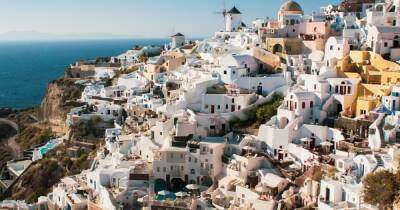 Греция скоро будет требовать ПЦР-тесты у всех путешественников