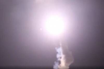 Российский фрегат выполнил испытательную стрельбу ракетой «Циркон»