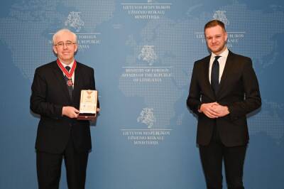 Послу Украины вручена "Звезда литовской дипломатии"