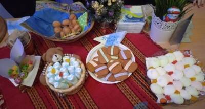 Студенты ЛГАКИ провели новогоднюю ярмарку и собранные деньги отправили на подарки для детского дома - cxid.info - Луганск