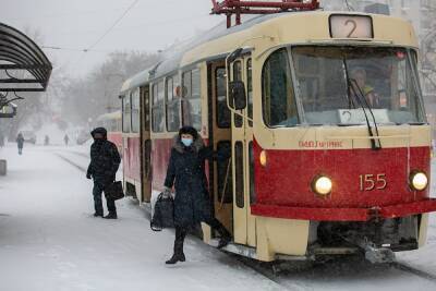 Мэр Екатеринбурга: проезд в общественном транспорте подорожает до 33 рублей